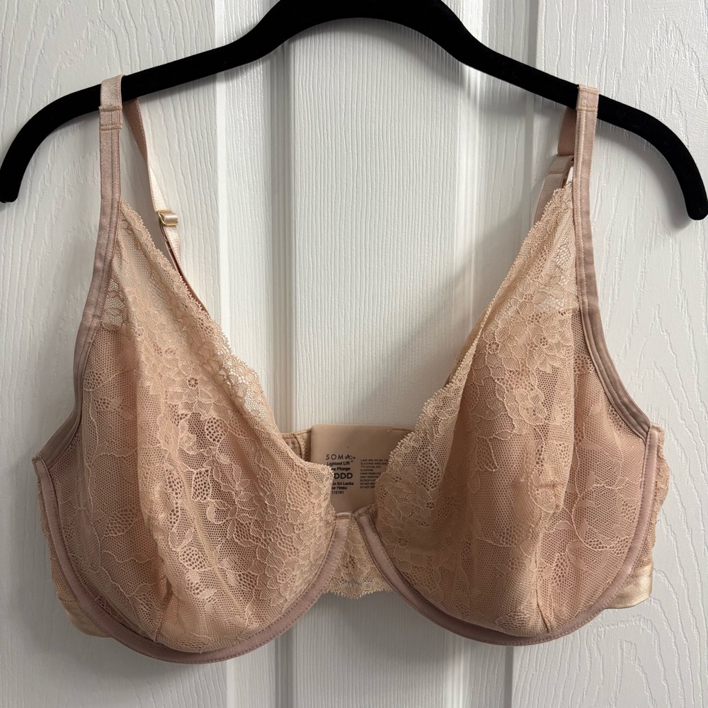 Soma Lightest Lift Lace Plunge Bra 38DDD Nude Tan